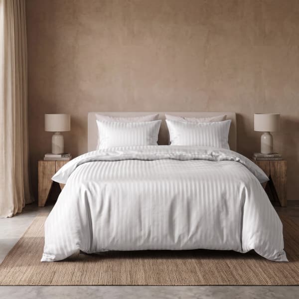 White Dallas Duvet Cover Set