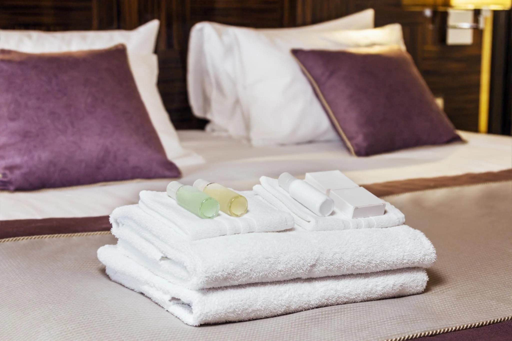 Luxury hotel linen presentation for hotels and serviced apartments